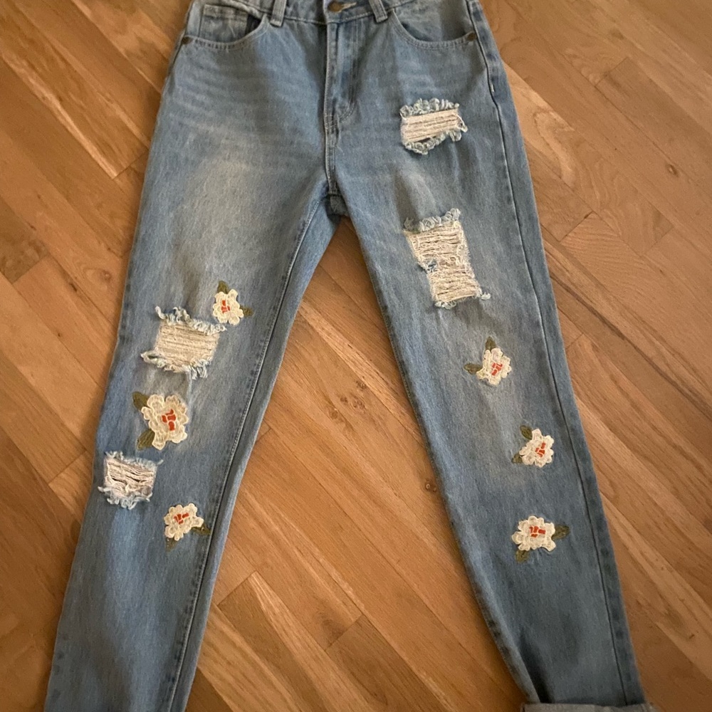 Chelsea & Violet deconstructed embroidered light colored jeans